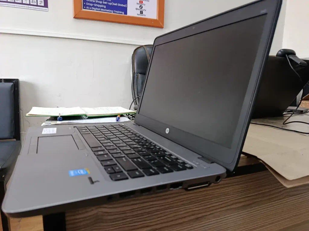 HP Laptop in Chaka